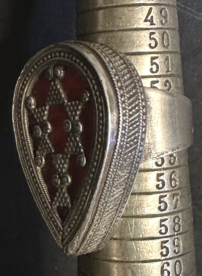 Vintage Ethnic Ring In Filigree Silver And Red Glass, 1930s, Kazakh Teardrop Shape-photo-3