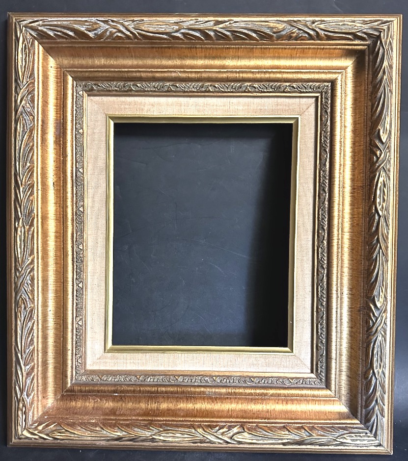 Cadre en bois doré 2F Dimension de la vue peinture 24x19cm  XXe en très bon état