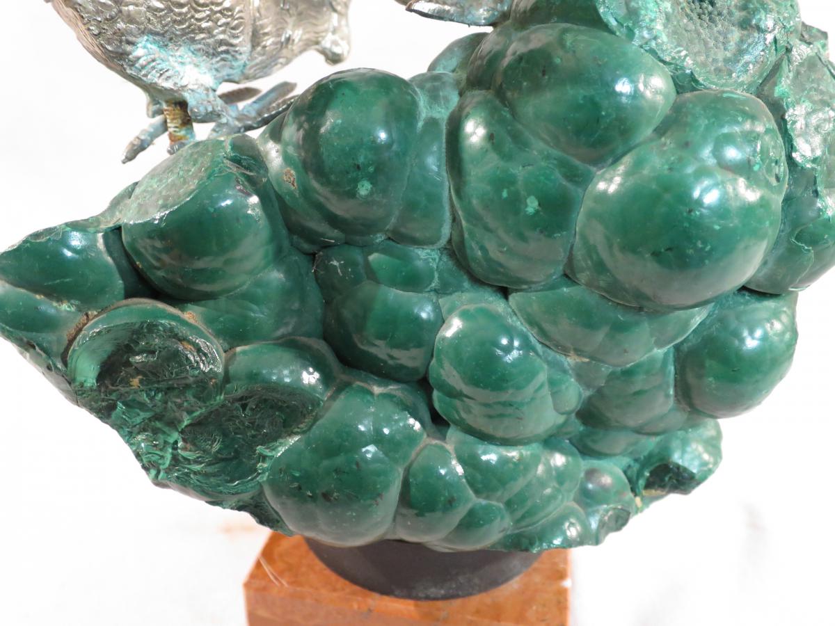 Sculpture Roosters Fight On A Block Of Malachite Brut-photo-2