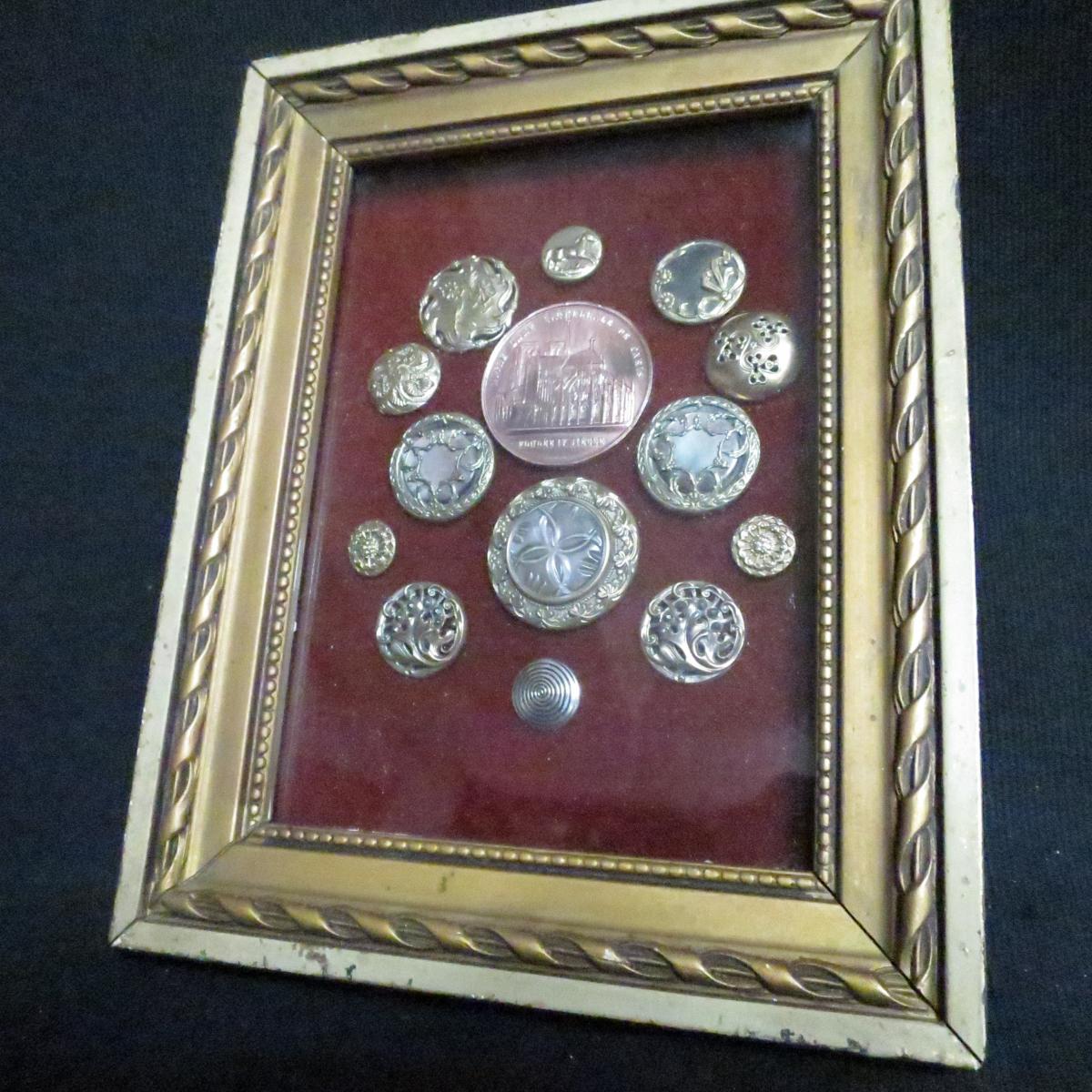3 encadrements / tableaux de pièces de monnaie et boutons anciens curiosité de pieces-photo-2