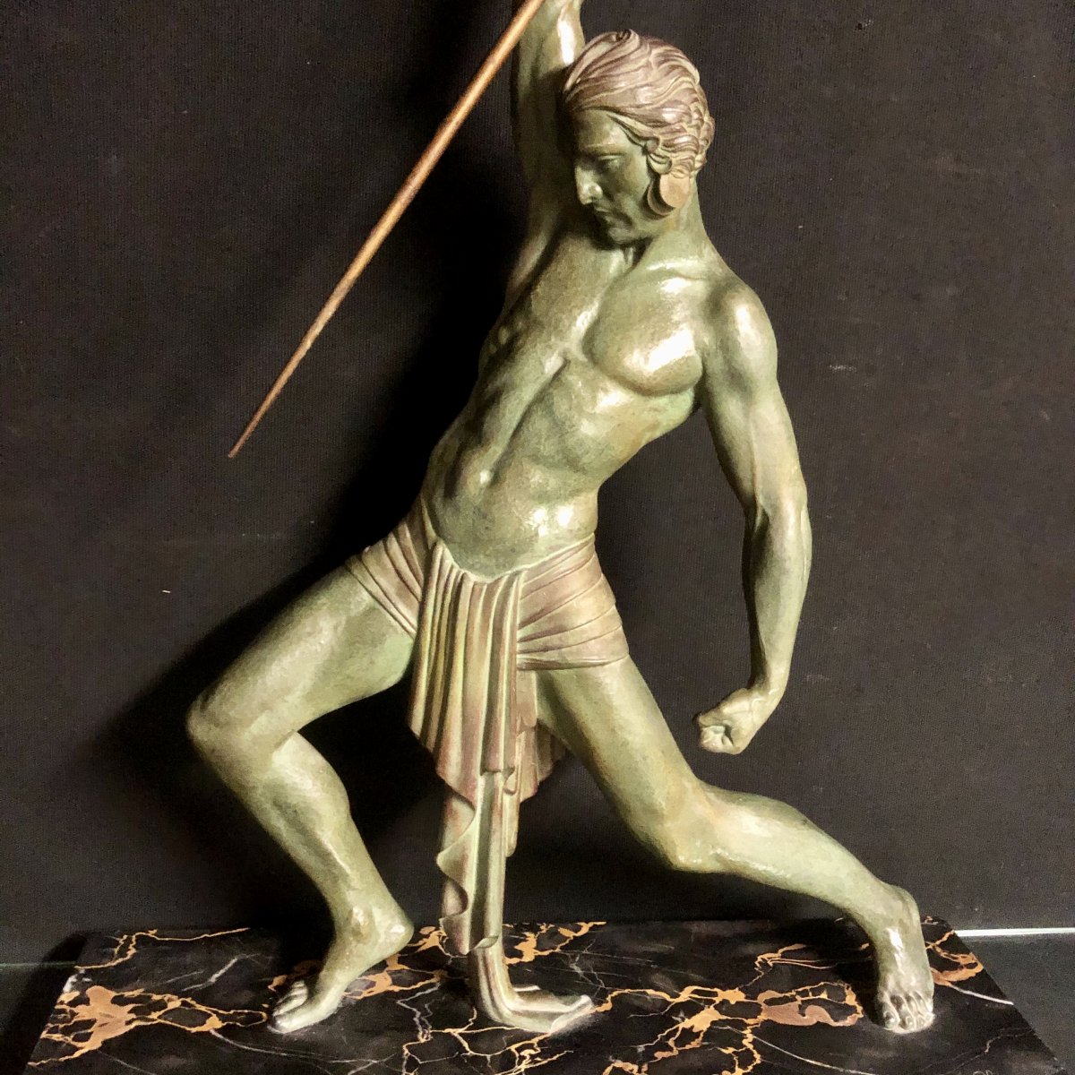 Dh Chiparus 1886-1947 Important Sculpture Hunter With Javelin 85 Cm Spelter With Nuanced Patina-photo-2