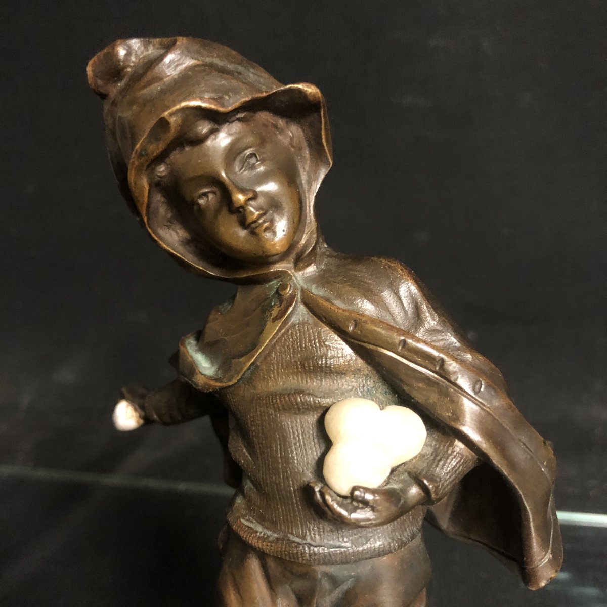 Rare Bronze And Marble Sculpture: Snowball Game Boules Player In Winter-photo-2