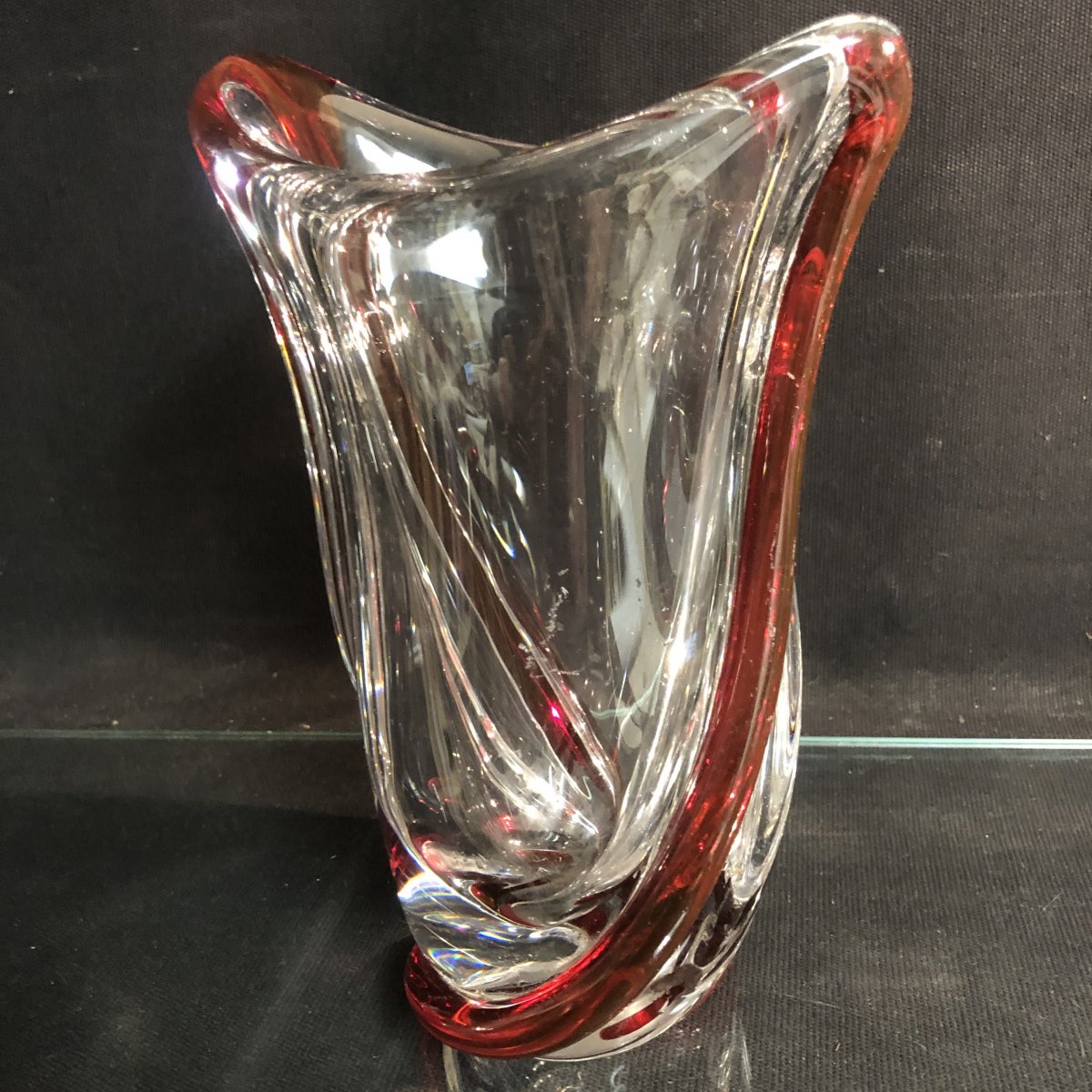 Cristallerie SAINT-LOUIS Vase en cristal rouge 24 cm SAINT LOUIS St-photo-3