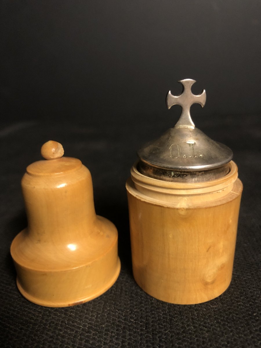 Boîte ampoule aux Saintes Huiles en métal argenté XIXe et son coffret en bois-photo-4