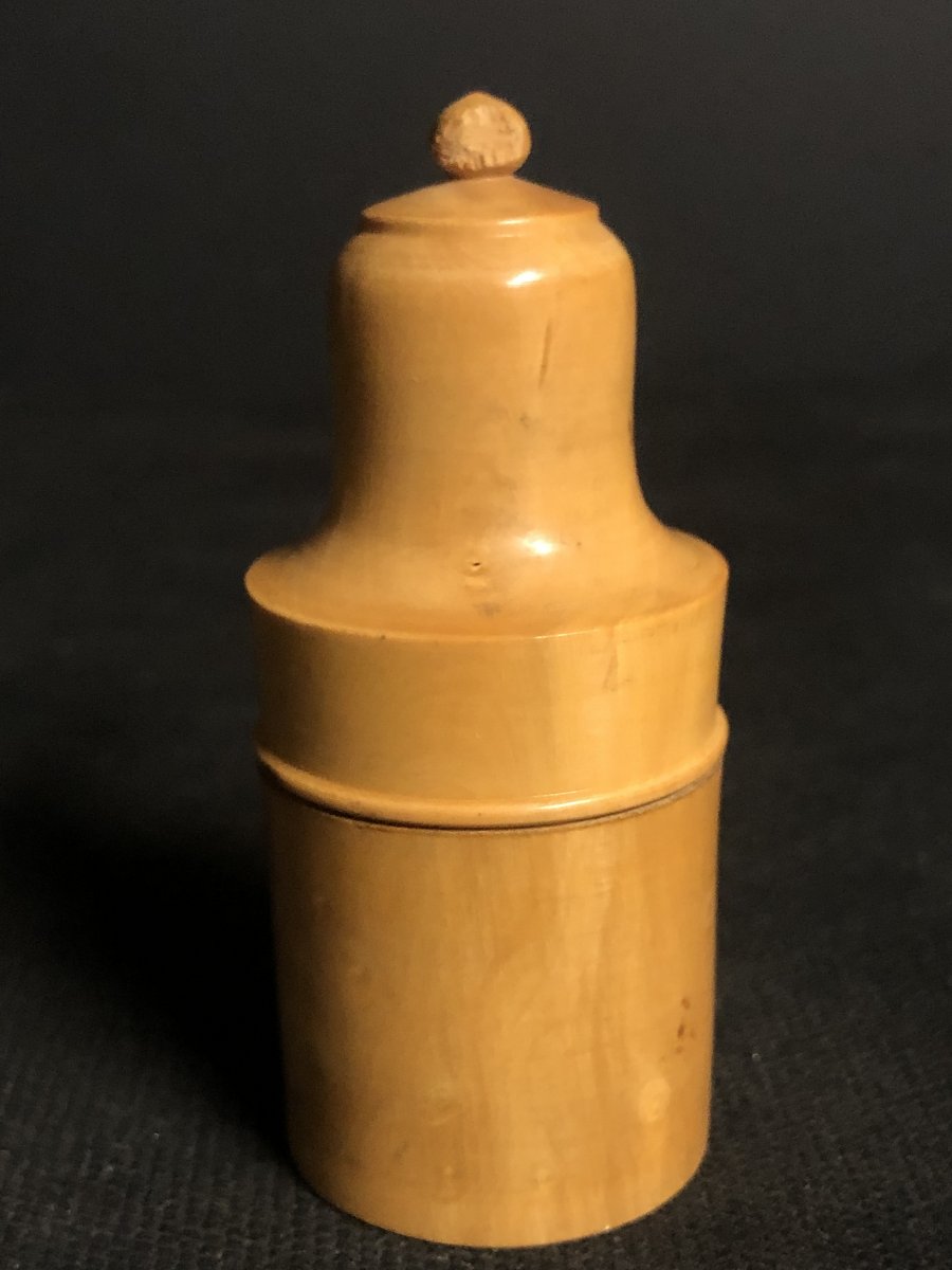 Bulb Box With Saintes Huiles In Silver Metal Nineteenth And Its Wooden Box-photo-1