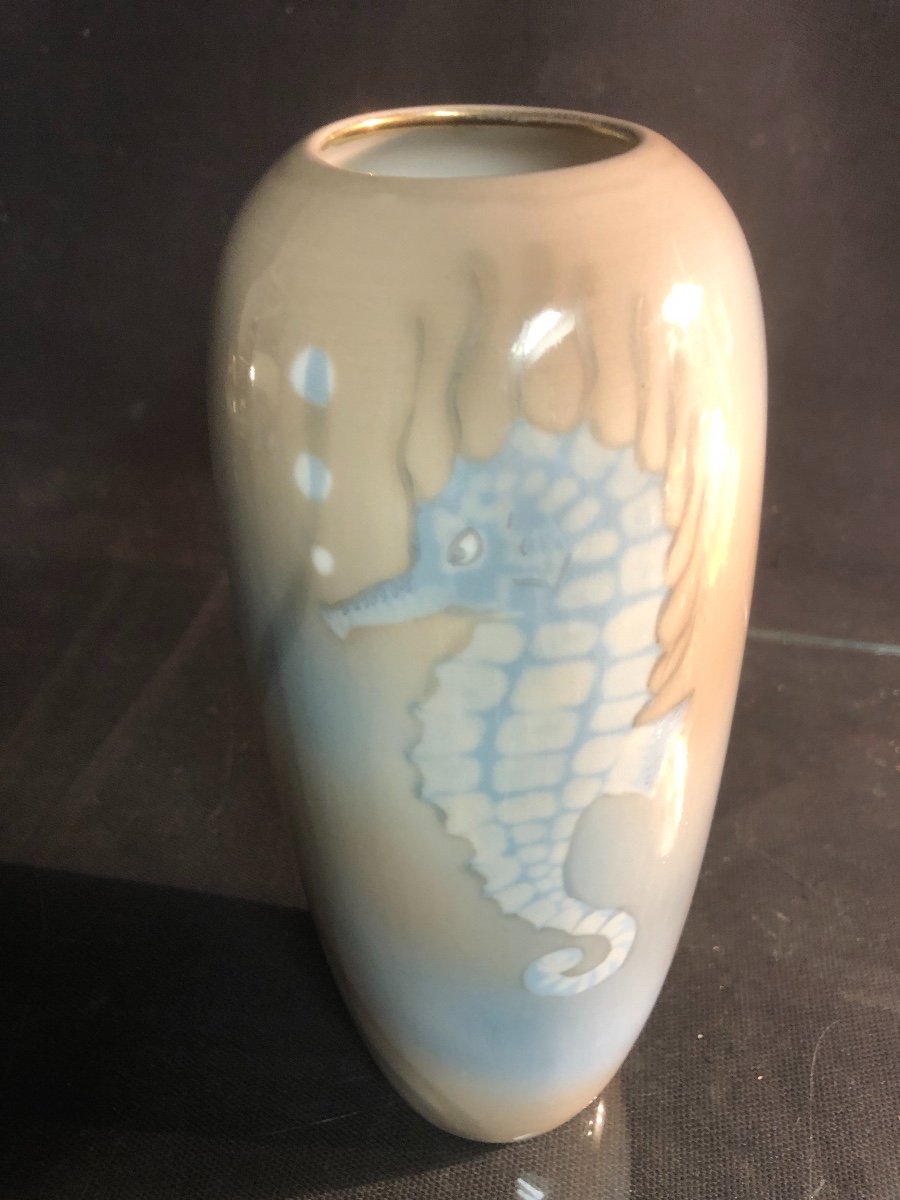 VASE HIPPOCAMPE 1900 en porcelaine dlg Royal Copenhague-photo-3