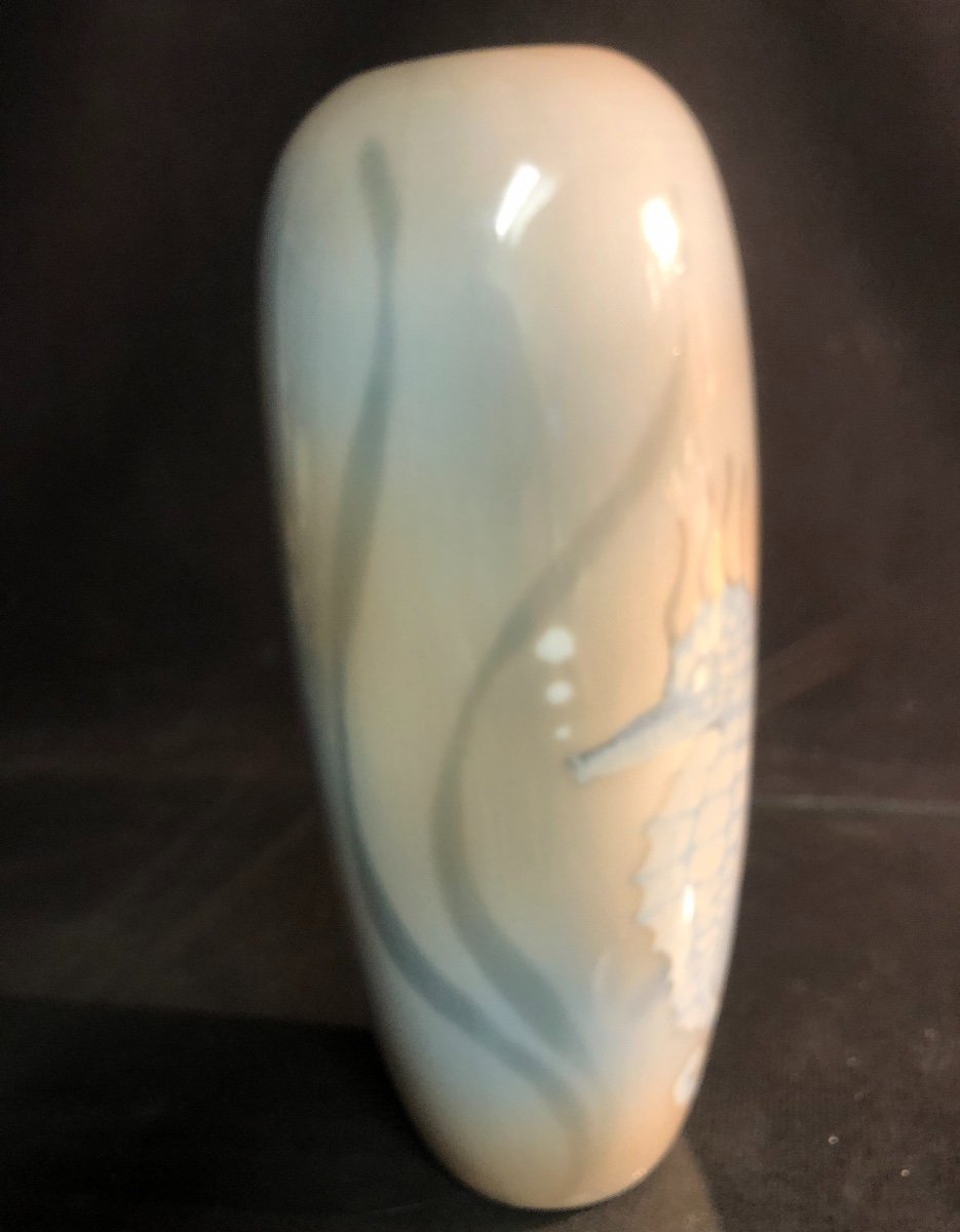 VASE HIPPOCAMPE 1900 en porcelaine dlg Royal Copenhague-photo-1