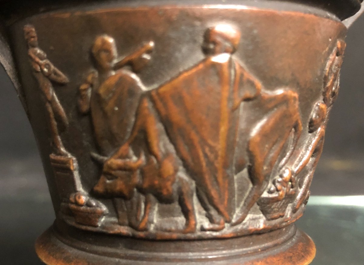 Crater Vase In Bronze 19th Century Decor With Antique Cut-photo-1
