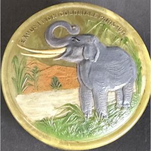 Rare Box Colonial Exhibition Paris 1931 In Bakelite Perfect Condition Elephant 