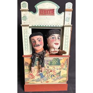 Théâtre de Guignol Lyonnais et marionnettes Castelet vers 1920 Lyon