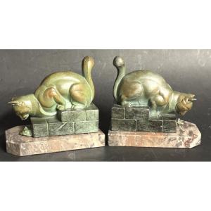 Cats Pair Of Book Ends