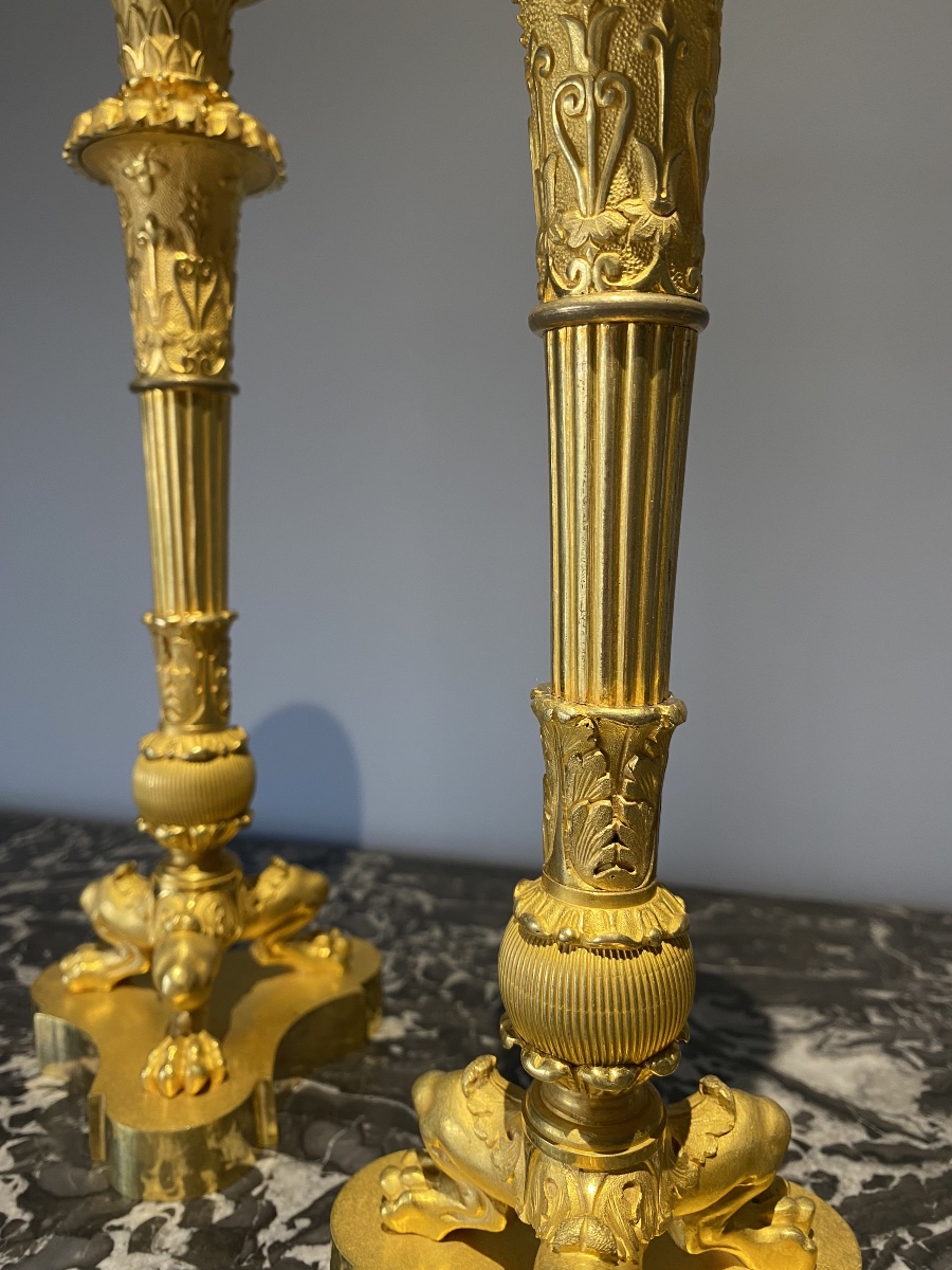 Paire de flambeaux en bronze doré , d’époque Empire , estampillés Pierre Chiboust (1779-1824) -photo-1