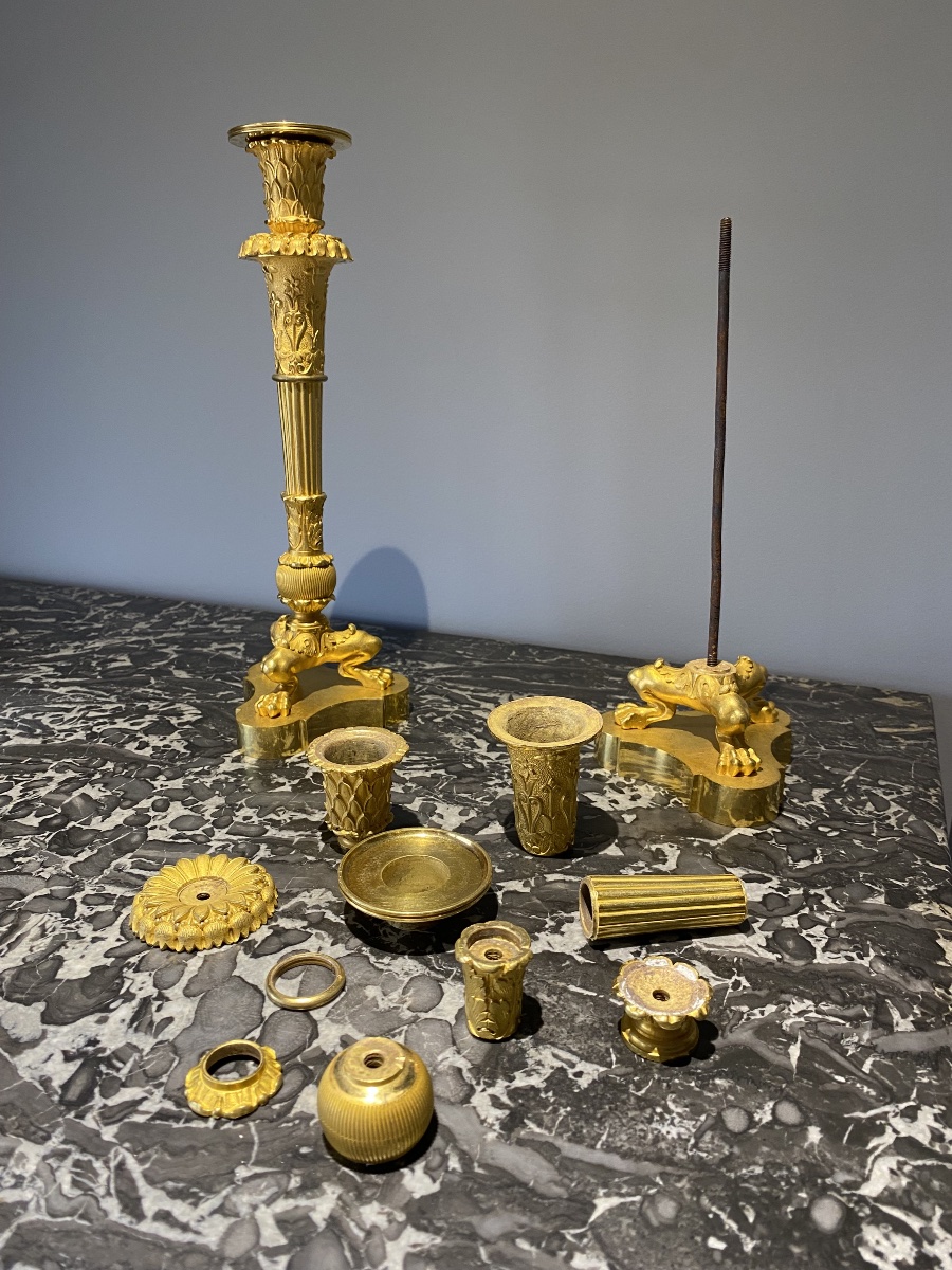 Paire de flambeaux en bronze doré , d’époque Empire , estampillés Pierre Chiboust (1779-1824) -photo-3