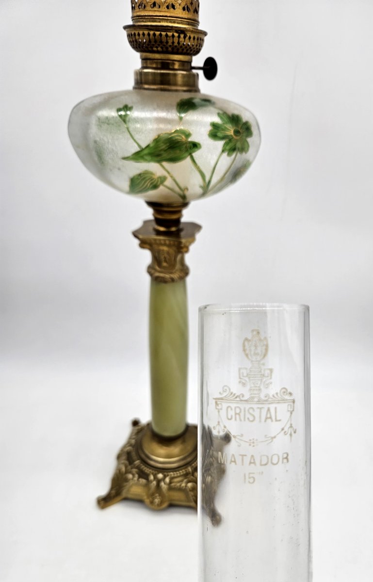 Oil Lamp With Floral Decoration On An Onyx Column -photo-3