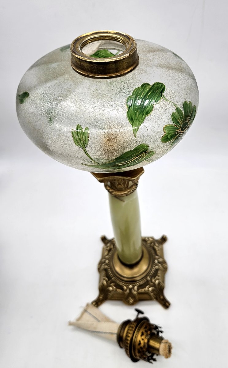 Oil Lamp With Floral Decoration On An Onyx Column -photo-3