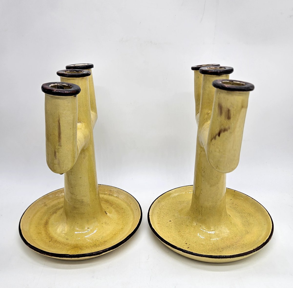 Etienne Noel: Pair Of Modernist 3-branch Varnished Earthenware Candlesticks-photo-3