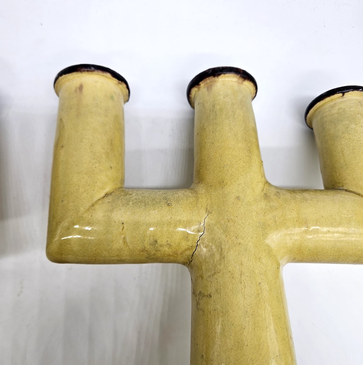 Etienne Noel: Pair Of Modernist 3-branch Varnished Earthenware Candlesticks-photo-3