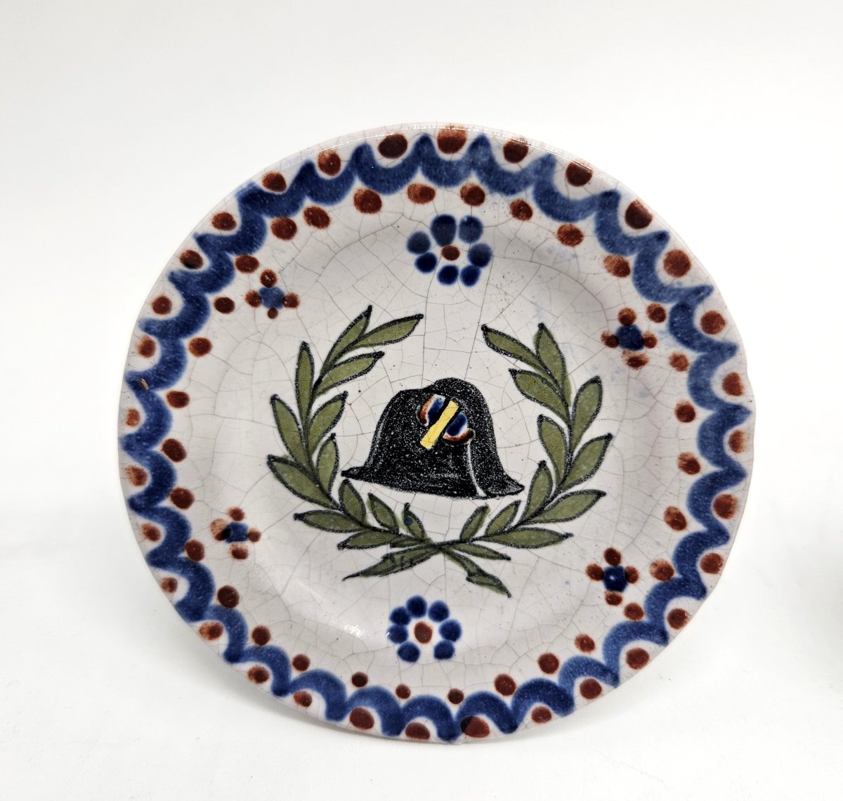 Alcide Chaumeil: Pair Of Earthenware Menu Holders With Napoleonic Décor-photo-3
