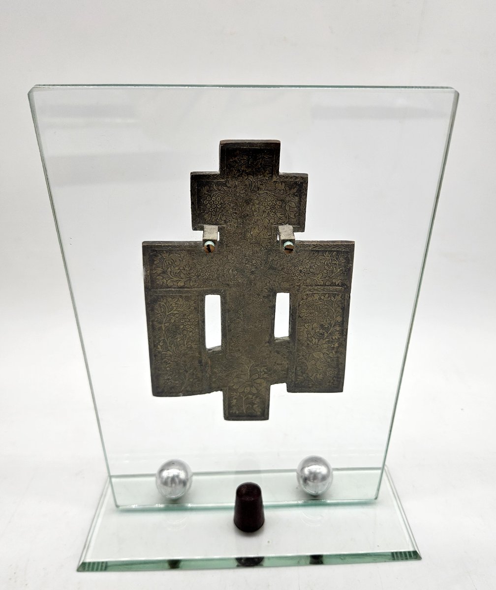Croix Orthodoxe en bronze émaillé sur présentoir verre -photo-4