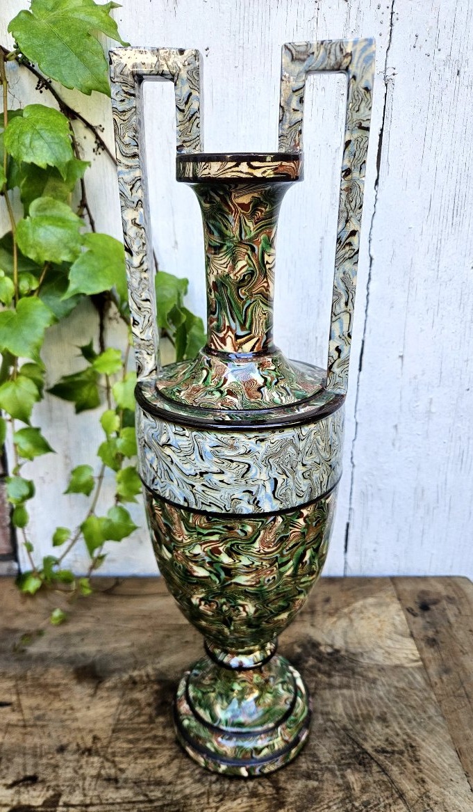 Pichon, Uzes : Grand vase à l'antique terre mêlee fin 19ème 