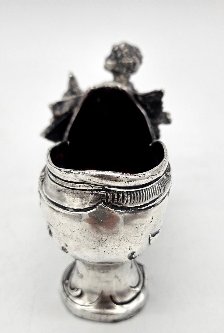 Soulier au chérubin en métal argenté, objet de vitrine 19ème -photo-2
