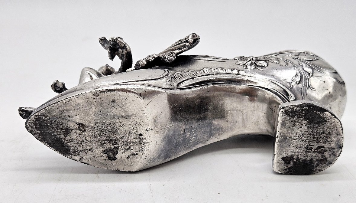Soulier au chérubin en métal argenté, objet de vitrine 19ème -photo-7