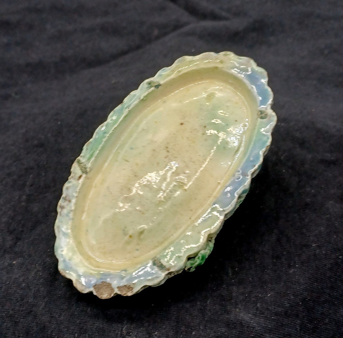 Grenouille En Terre Vernissee Sur Socle-photo-2