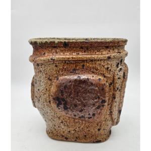 Important vase méplat à cabochons en grès pyrite, André Gutman 1974