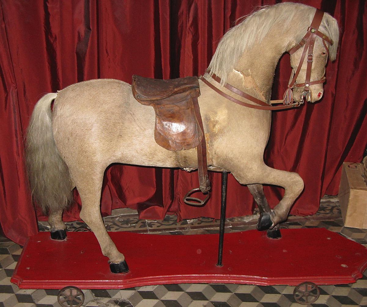 Grand Horse Toy Circa 1900