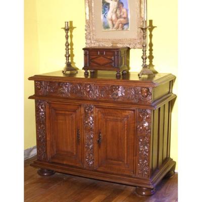 Buffet époque Louis XIII En Noyer