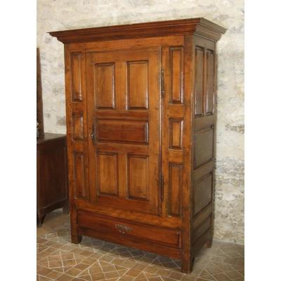 Armoire à Une Porte  Auvergne  XVIIè  en Merisier