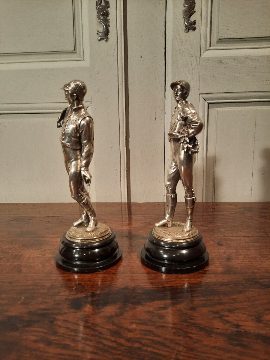 Two Silver Bronze Sculptures Representing Jockeys. Signed Lalouette.-photo-3