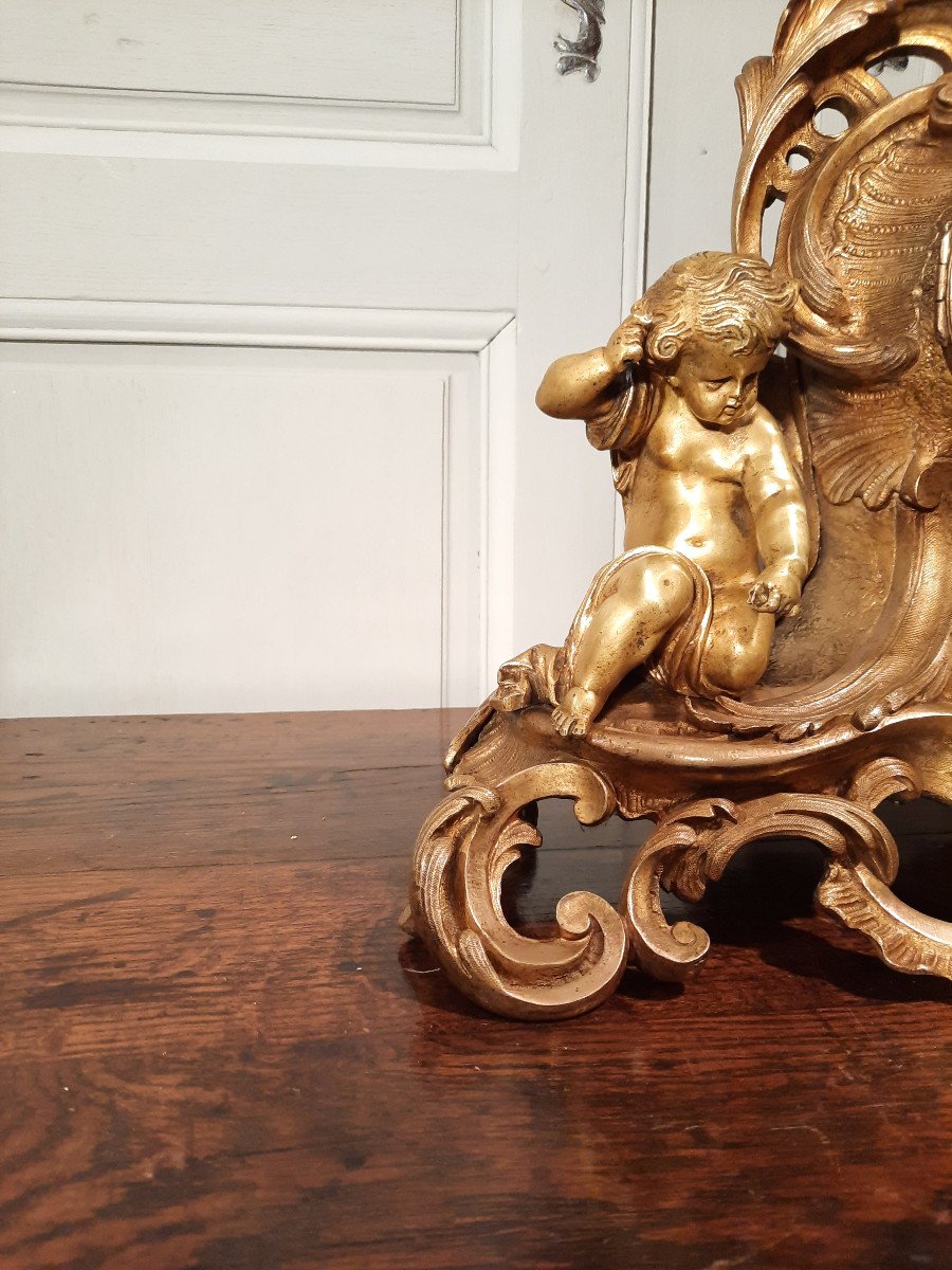 Pendule En Bronze Aux Angelots De Style Louis XV, D’époque XIXème Siècle.-photo-3