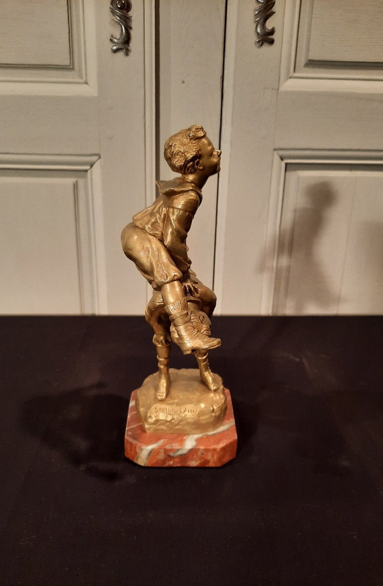 Bronze Doré Représentant Deux Enfants Jouant à Saute-mouton.-photo-2