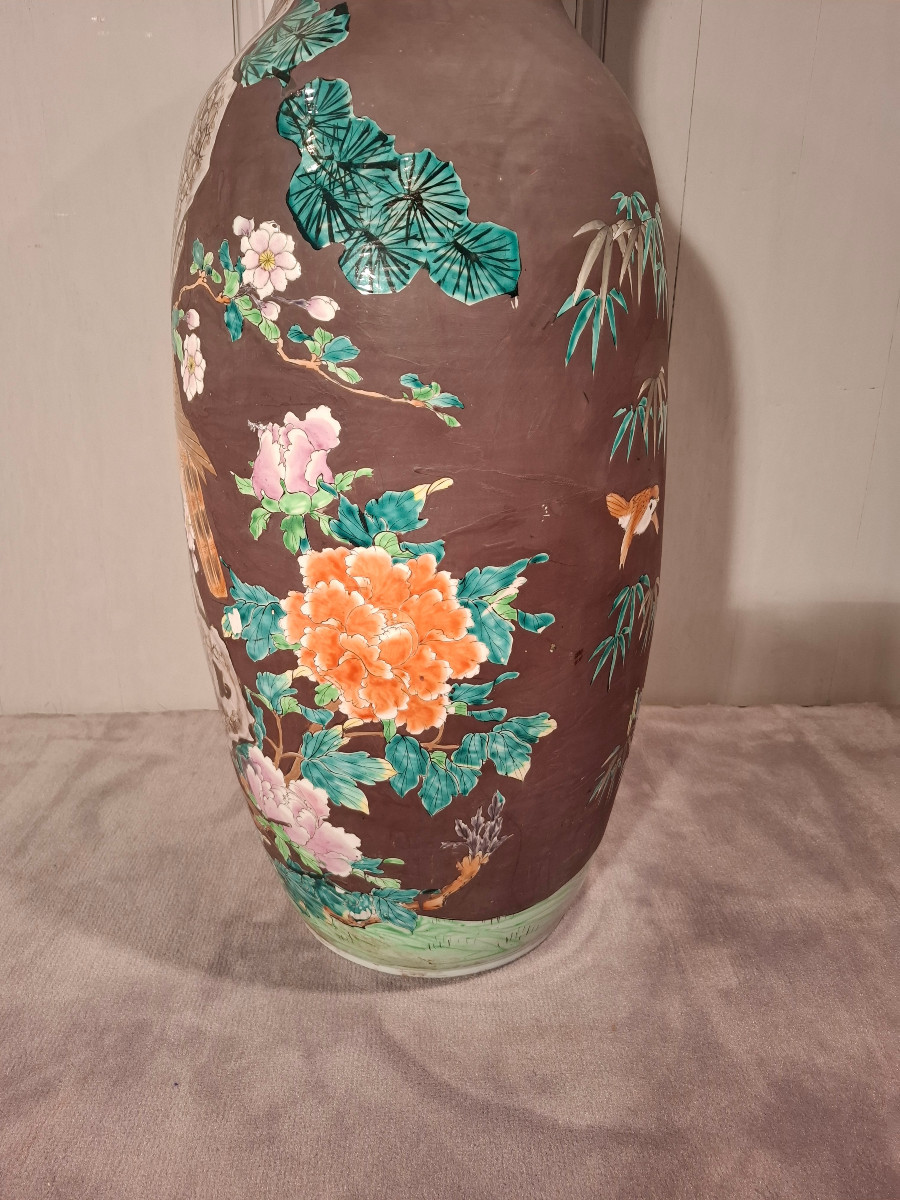 Large Japanese Porcelain Vase From The Late 19th Century.-photo-1