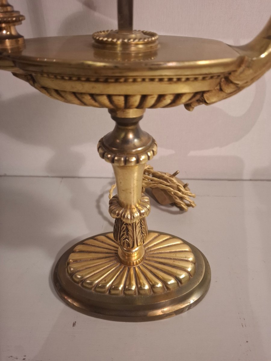 Lampe bouillotte en bronze doré à tête de griffon, époque XXème siècle.-photo-1