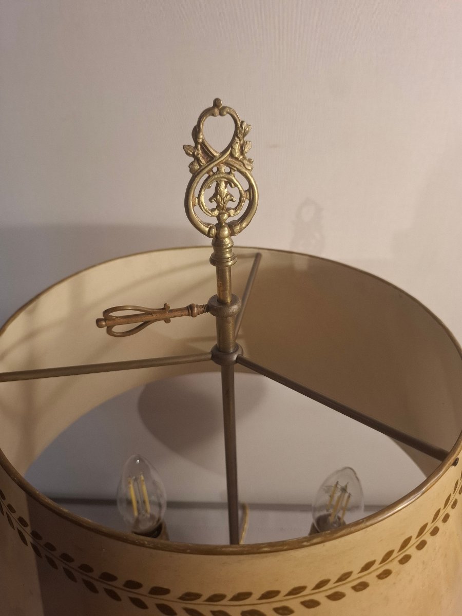 Lampe bouillotte en bronze à deux lumières de style Louis XVI-photo-1