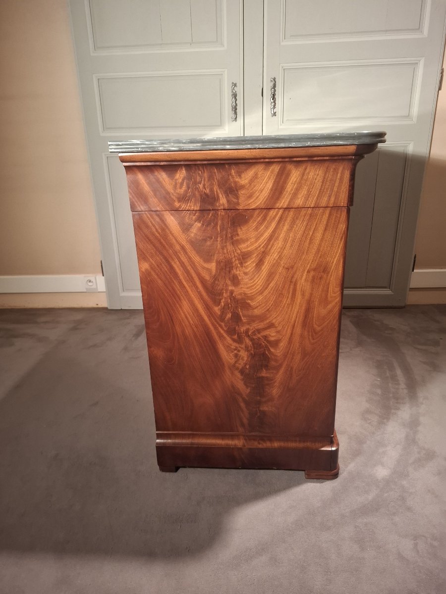 Commode à portes en acajou et tiroirs à l’anglaise, d’époque Louis-Philippe.-photo-6