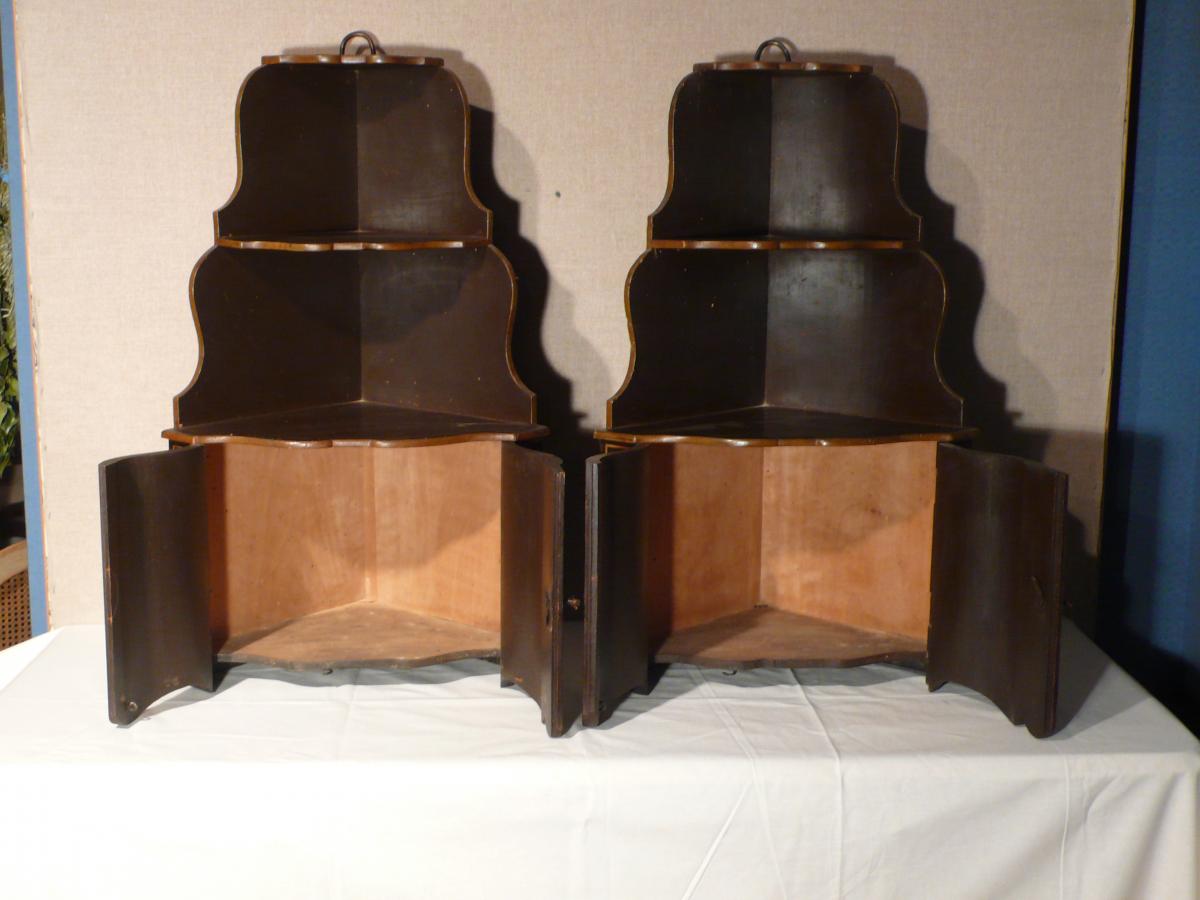 Pair Of Painted Angle Shelves-photo-2
