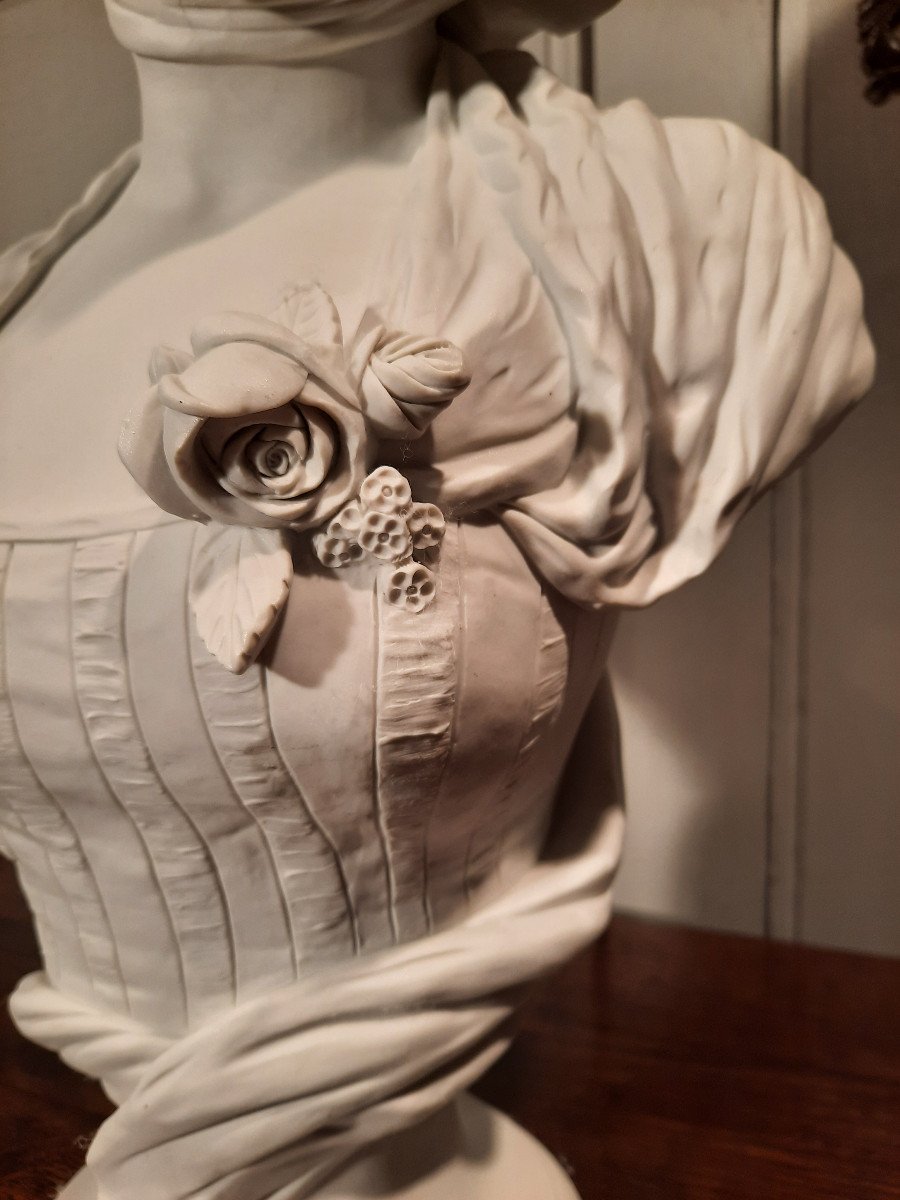 Buste De Jeune Fille En Biscuit D’après Hippolyte Moreau.-photo-8