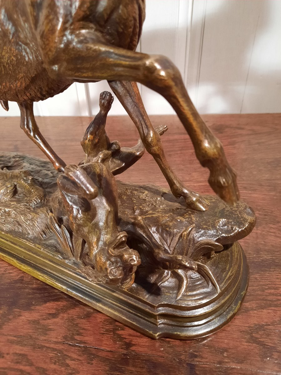 Sculpture En Bronze Représentant Un Cerf Et Un Chien, Signé Delabrierre.-photo-2