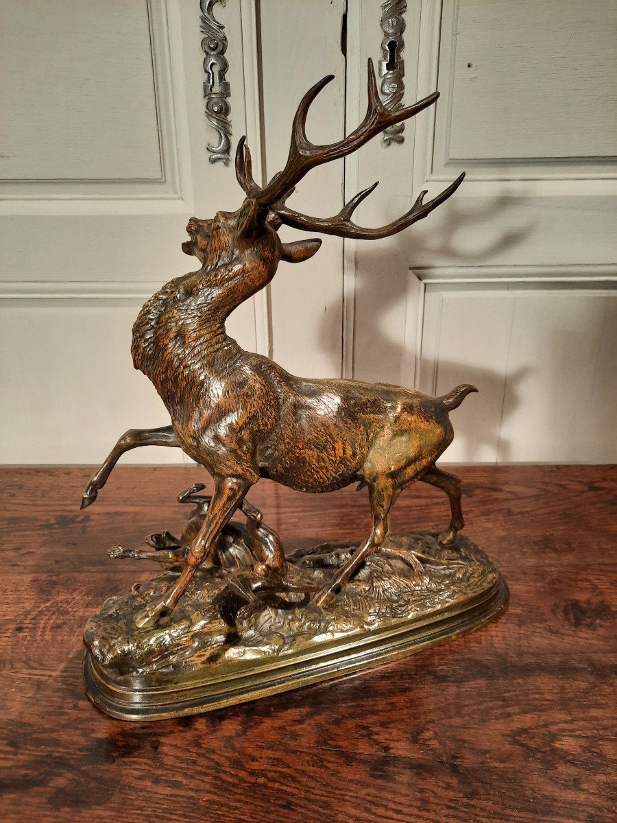 Sculpture En Bronze Représentant Un Cerf Et Un Chien, Signé Delabrierre.-photo-4