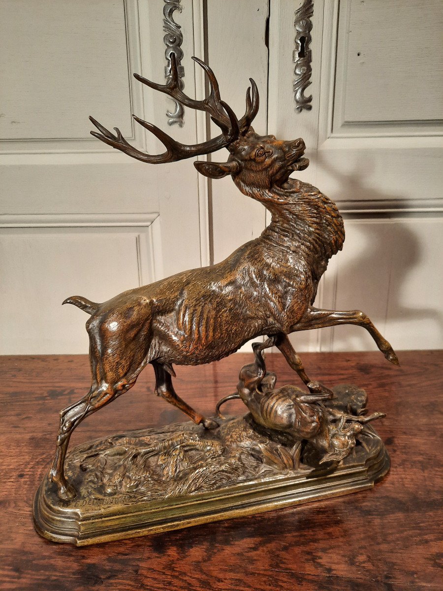 Sculpture En Bronze Représentant Un Cerf Et Un Chien, Signé Delabrierre.-photo-3