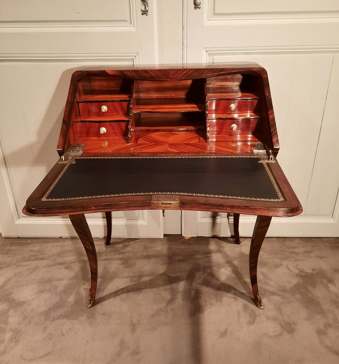 Bureau De Pente Louis XV En Palissandre D’époque XVIIIème Siècle.-photo-2