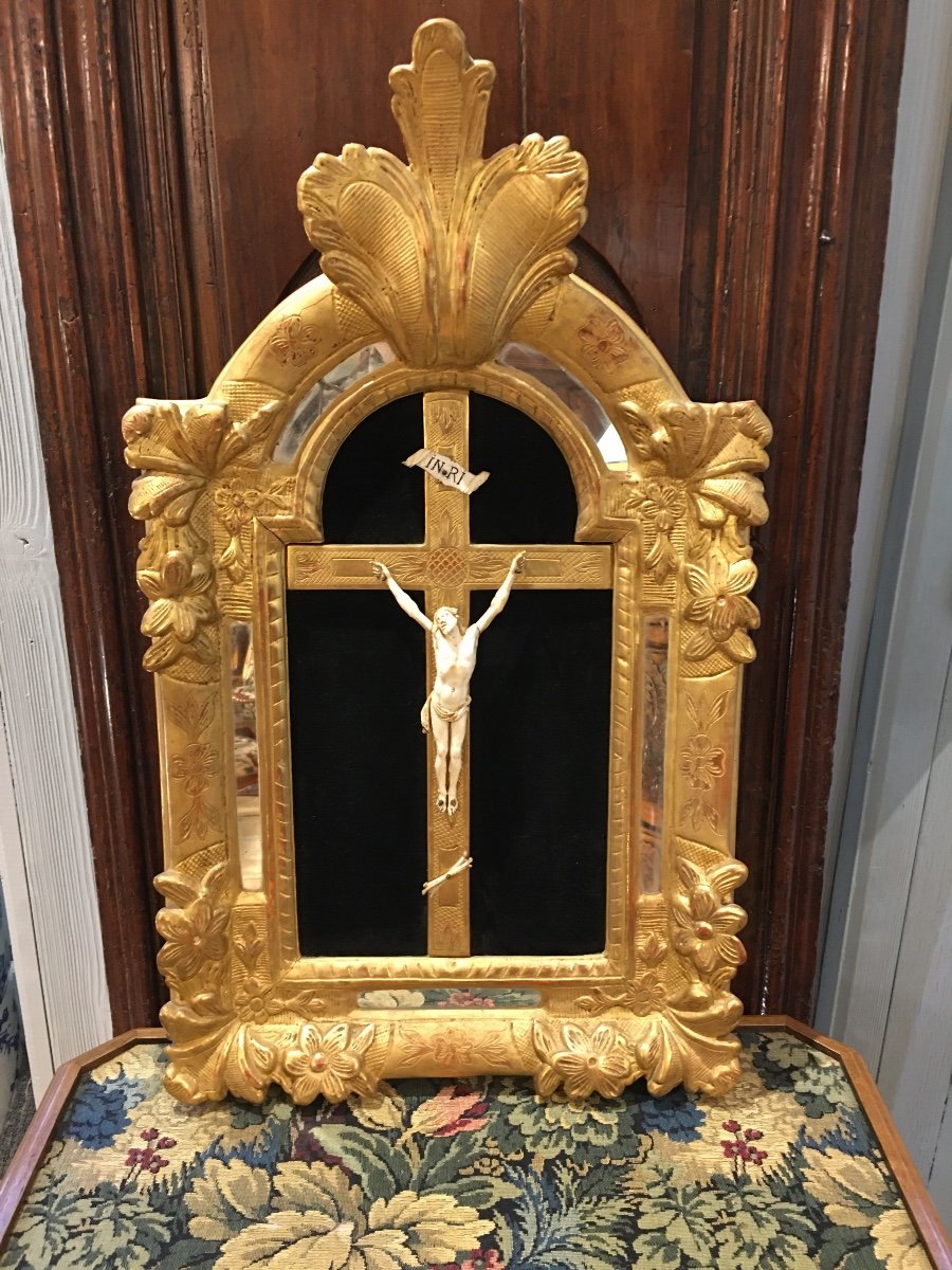 Ivory Crucified And Golden Frame Regency Period 18th
