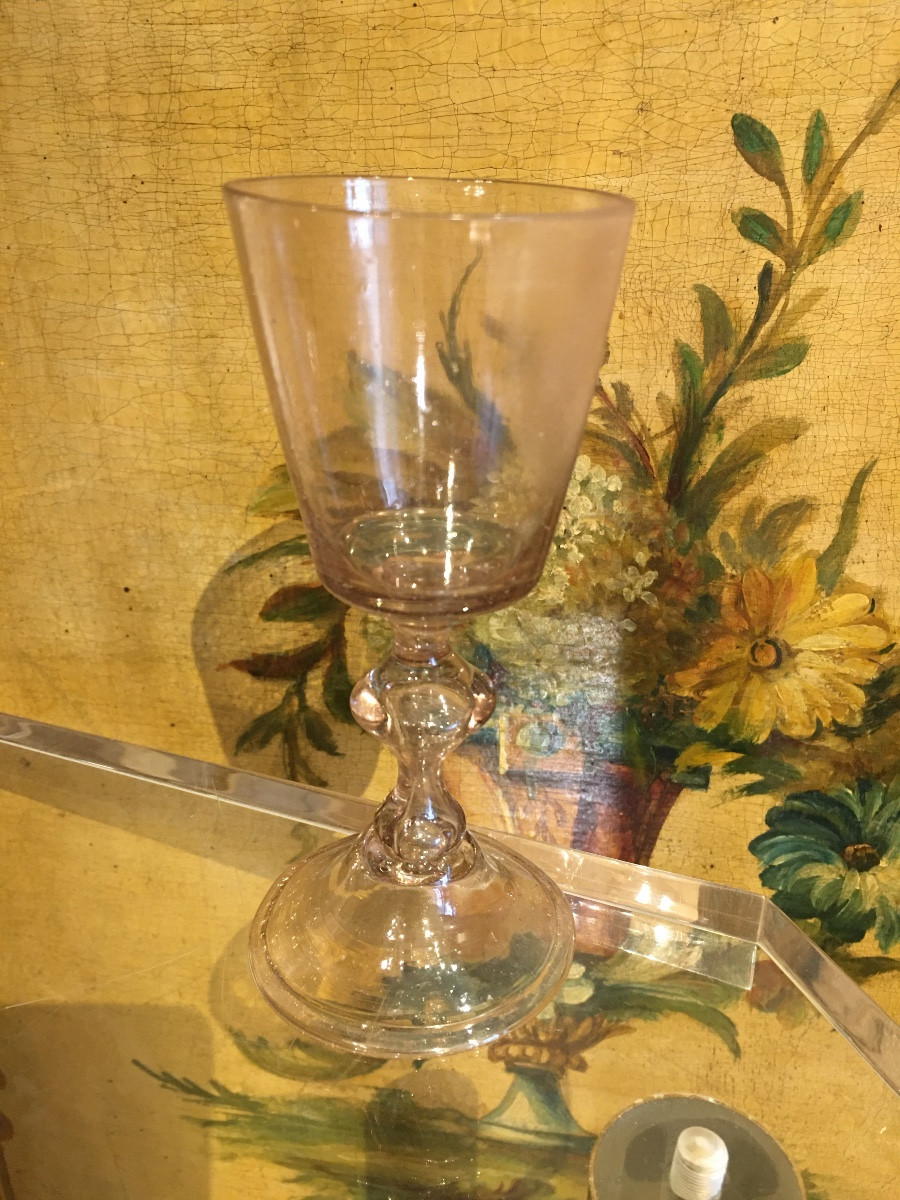 18th-century Burgundy Glass-photo-2