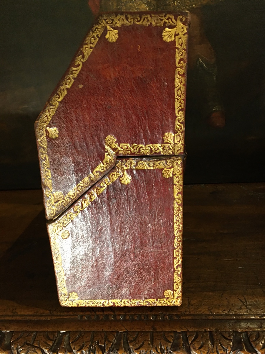 18th Century Gold-stamped Leather Cutlery Box-photo-2