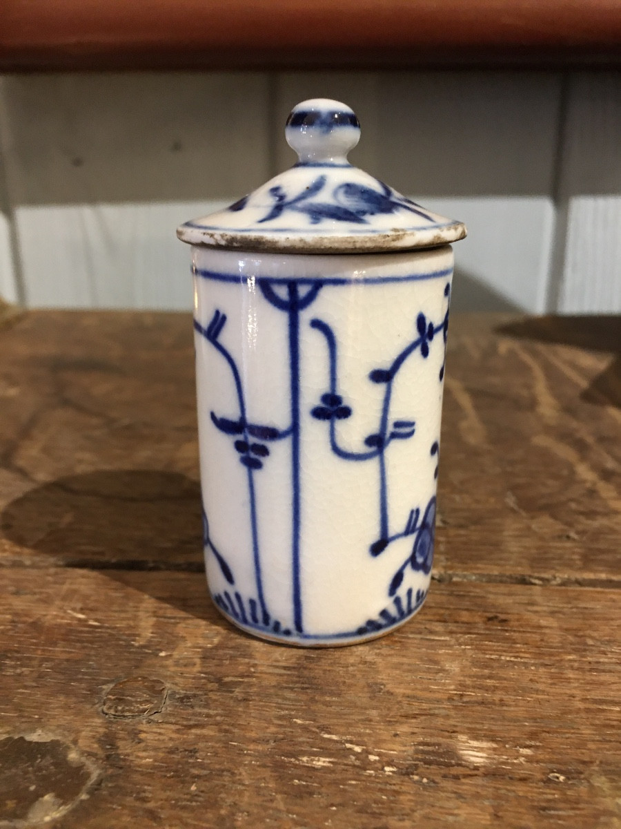 Pot à fard porcelaine époque 18 eme-photo-2