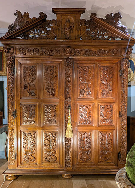 Armoire de Sumène Époque début XVIIème