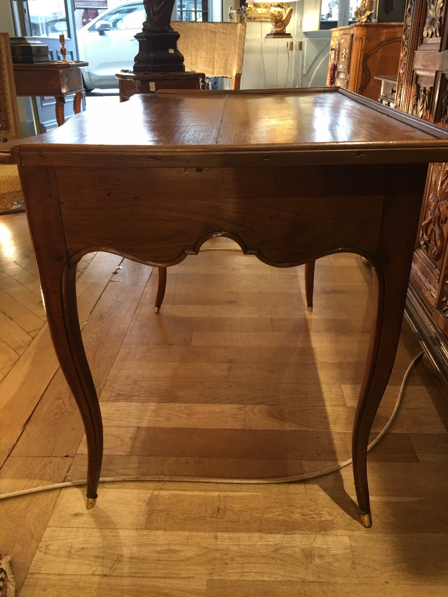 Louis XV Walnut Bureau Table, 18th Century-photo-4